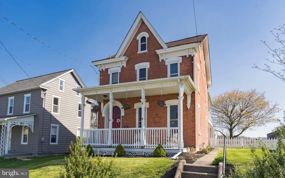 145 HOFFMANSVILLE ROAD Barto, PA 19504
