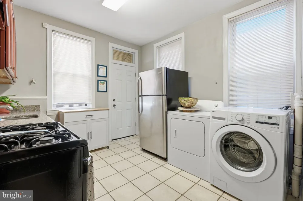 830 WASHINGTON STREET Baltimore, MD 21205