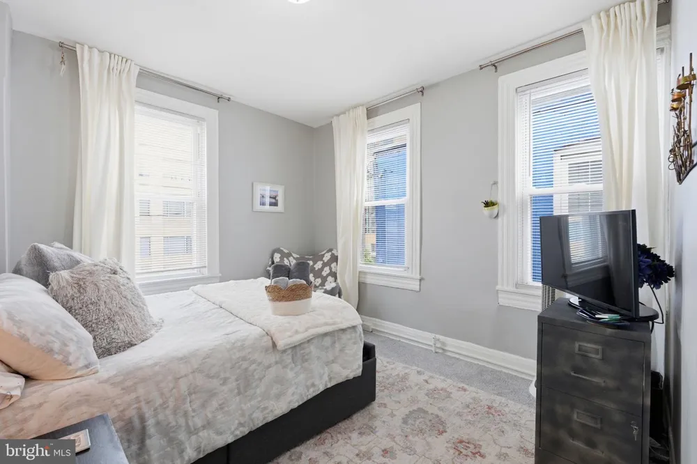 830 WASHINGTON STREET Baltimore, MD 21205