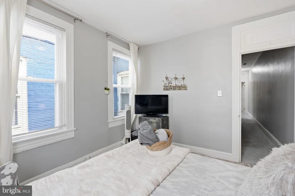 830 WASHINGTON STREET Baltimore, MD 21205