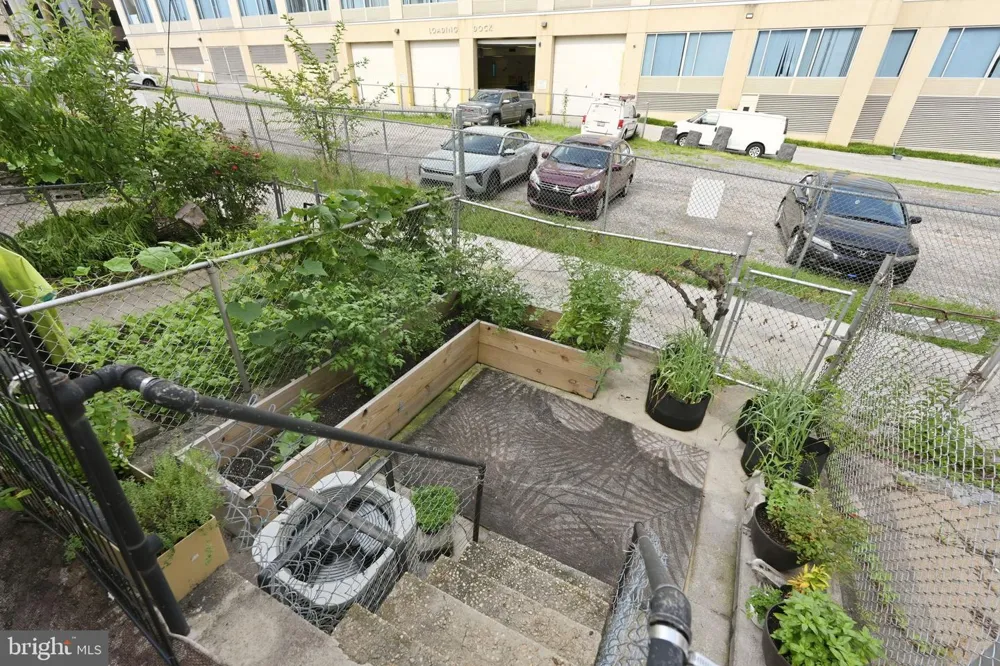 830 WASHINGTON STREET Baltimore, MD 21205
