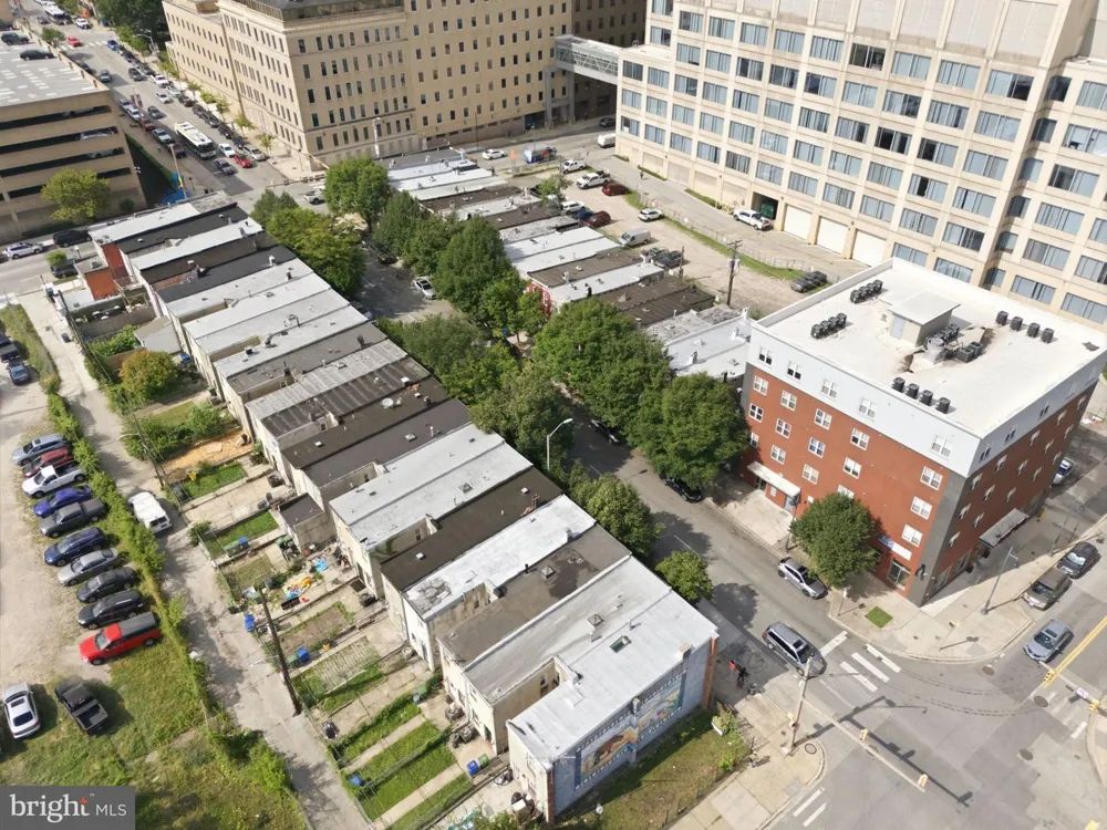 830 WASHINGTON STREET Baltimore, MD 21205