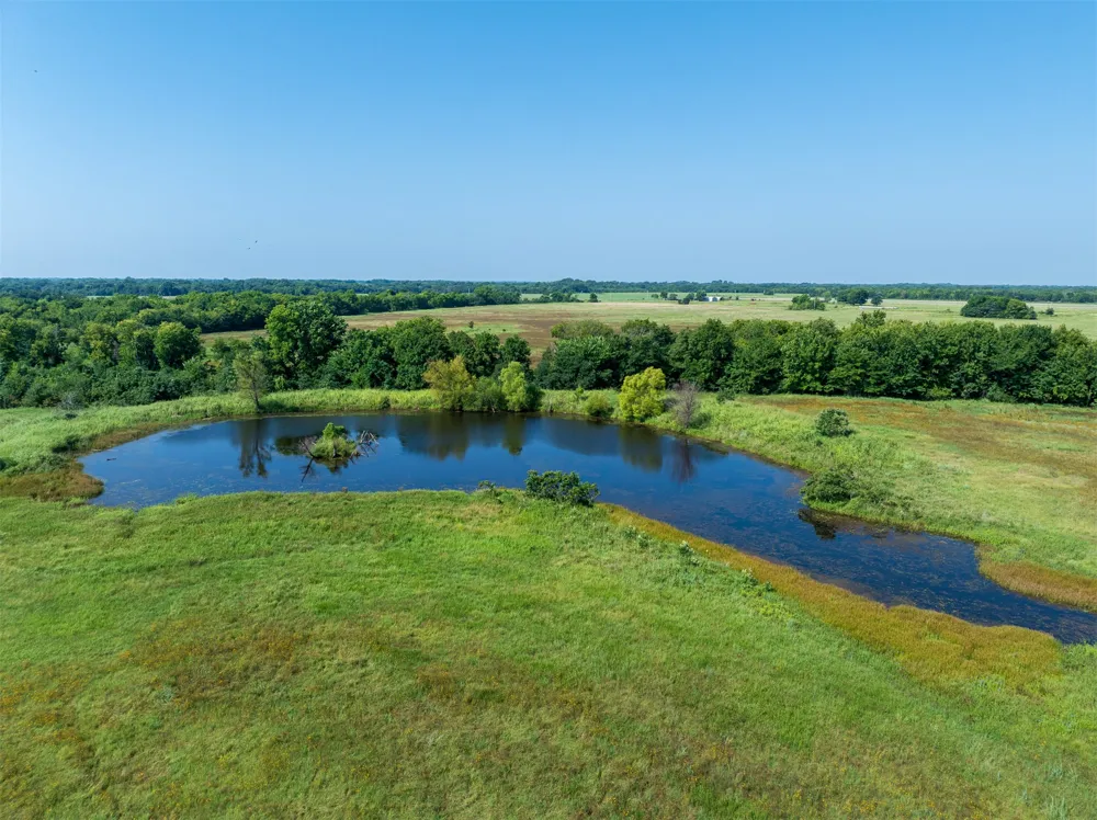 2 320 ROAD Morris, OK 74445