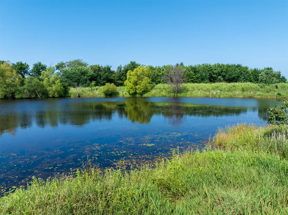 2 320 ROAD Morris, OK 74445