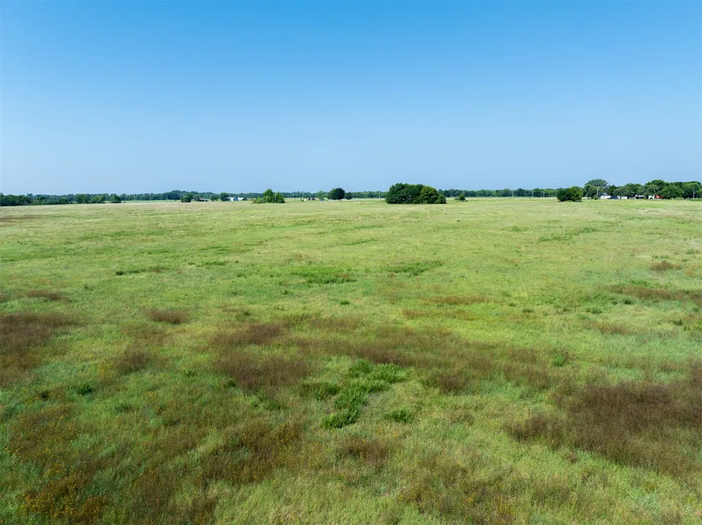 2 320 ROAD Morris, OK 74445