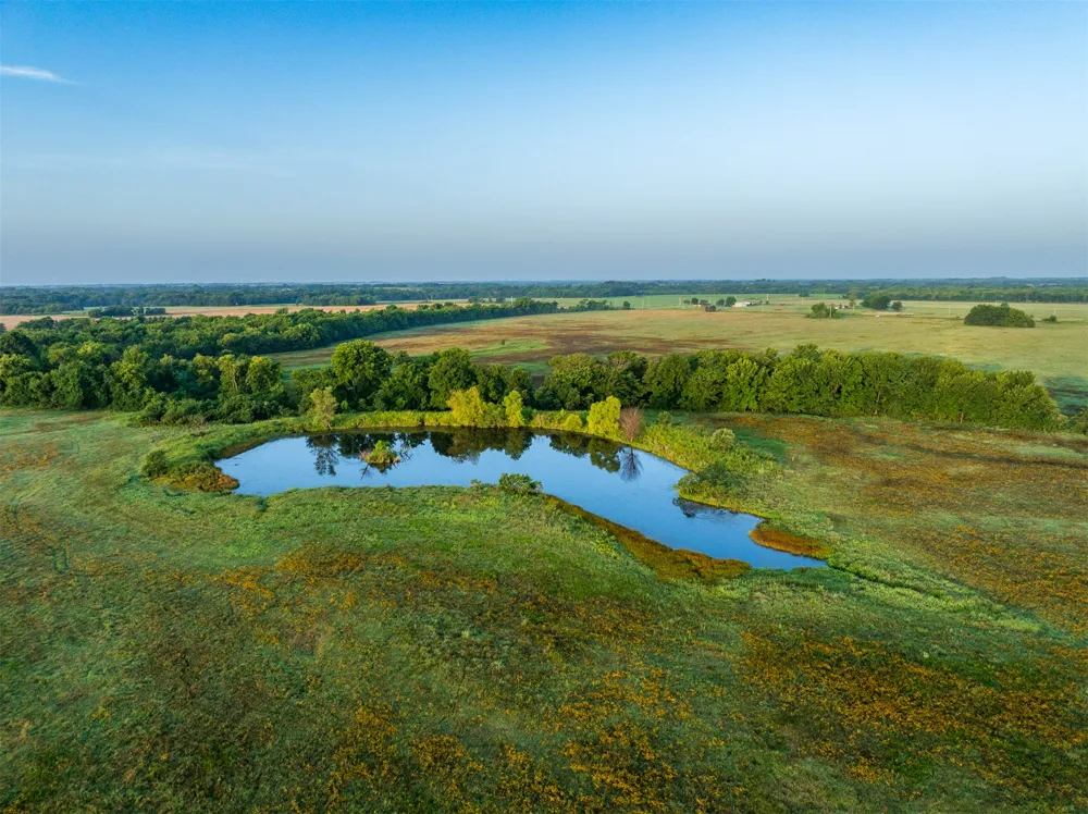 2 320 ROAD Morris, OK 74445