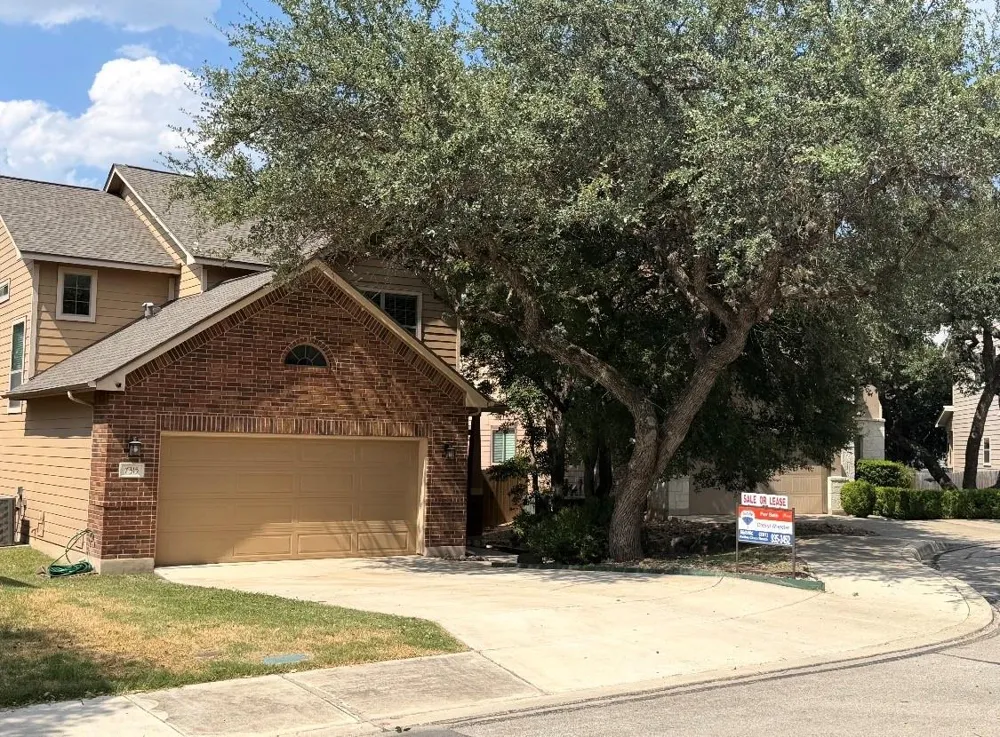 7315 Eagle Hills San Antonio, TX 78249