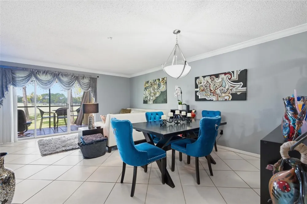 2400 FEATHER SOUND DRIVE #313 Clearwater, FL 33762