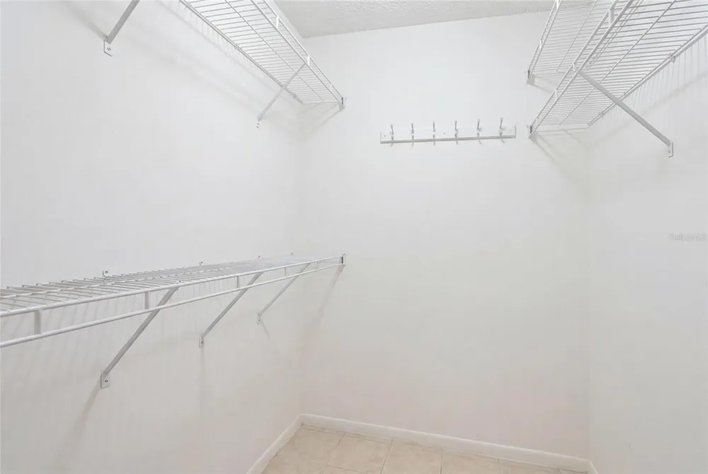 2400 FEATHER SOUND DRIVE #313 Clearwater, FL 33762