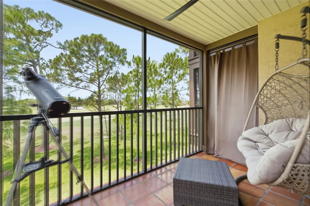 2400 FEATHER SOUND DRIVE #313 Clearwater, FL 33762