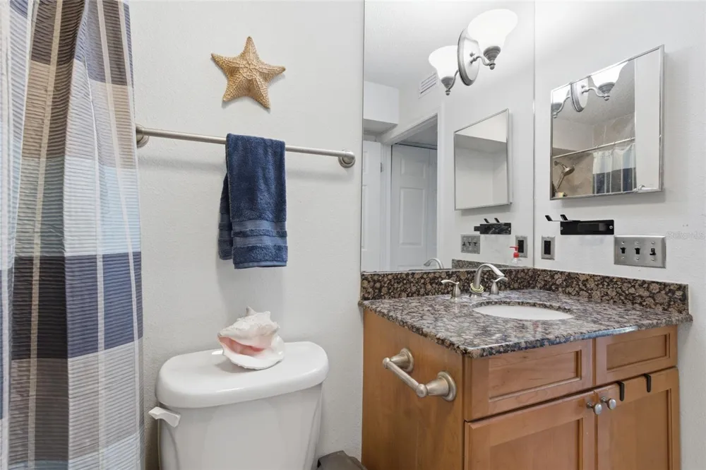 2400 FEATHER SOUND DRIVE #313 Clearwater, FL 33762