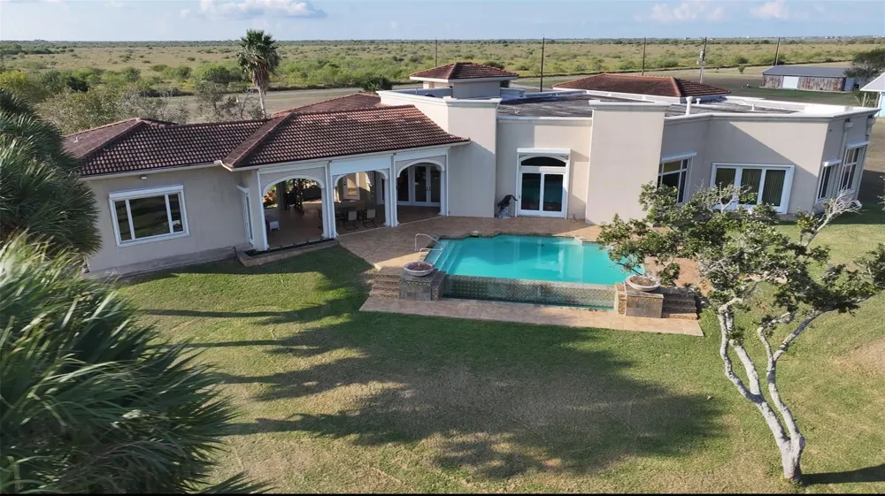 45 Jefferson Avenue Port Lavaca, TX 77979