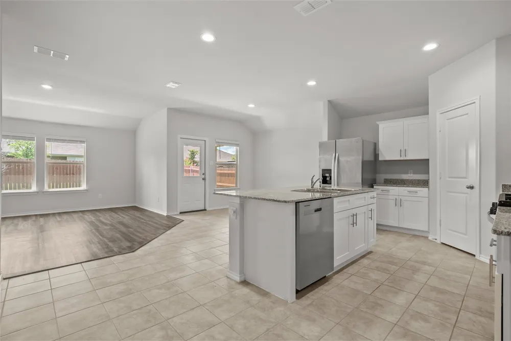 549 Bronze Circle Springtown, TX 76082