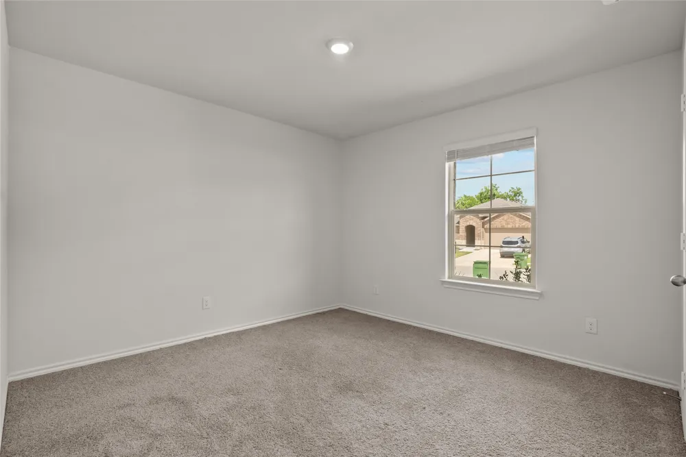 549 Bronze Circle Springtown, TX 76082