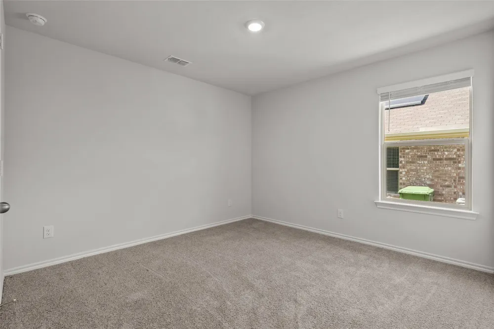 549 Bronze Circle Springtown, TX 76082