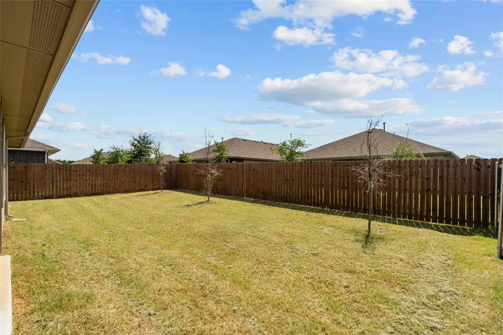 549 Bronze Circle Springtown, TX 76082