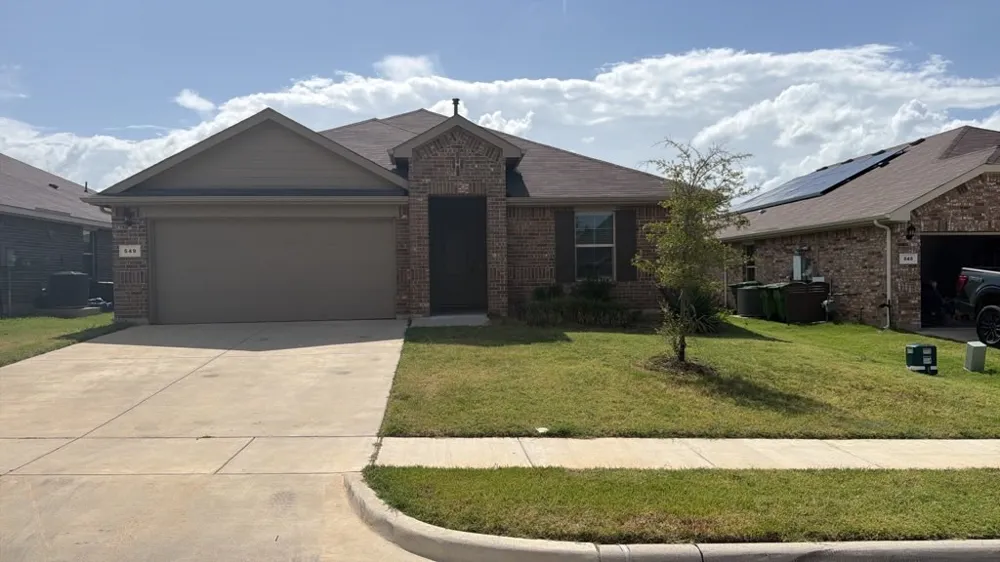 549 Bronze Circle Springtown, TX 76082
