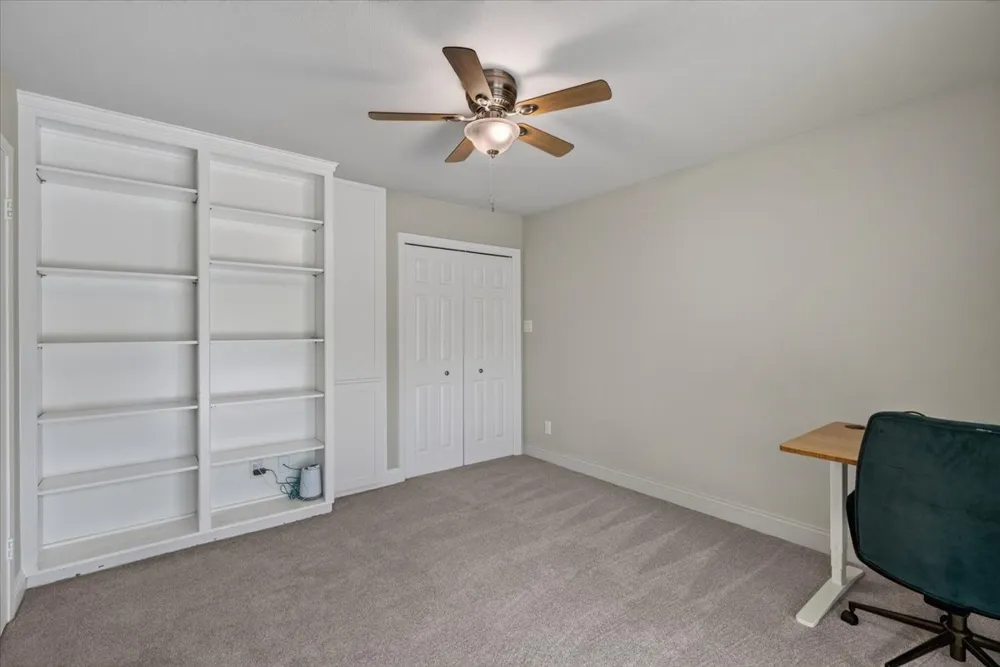 127 Pinnacle Club Drive Mabank, TX 75156