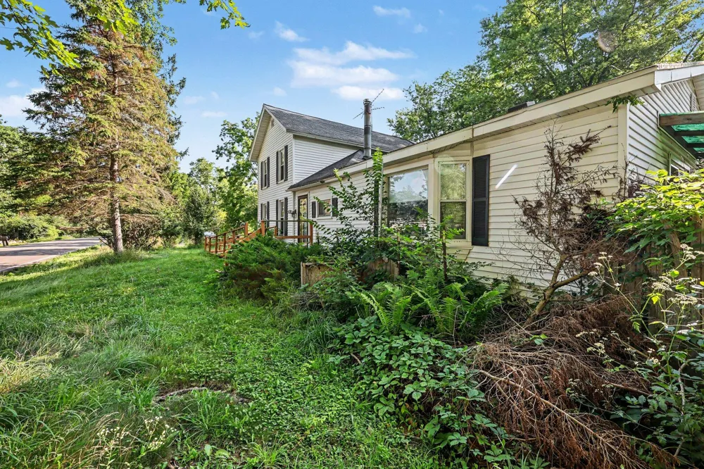4325 Moscow Road Spring Arbor, MI 49283