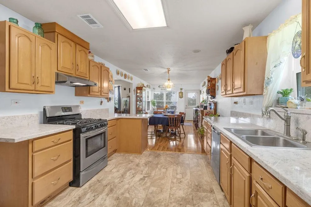 70 Valley Drive Coldspring, TX 77331