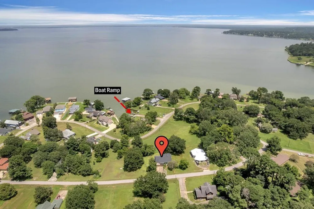 70 Valley Drive Coldspring, TX 77331