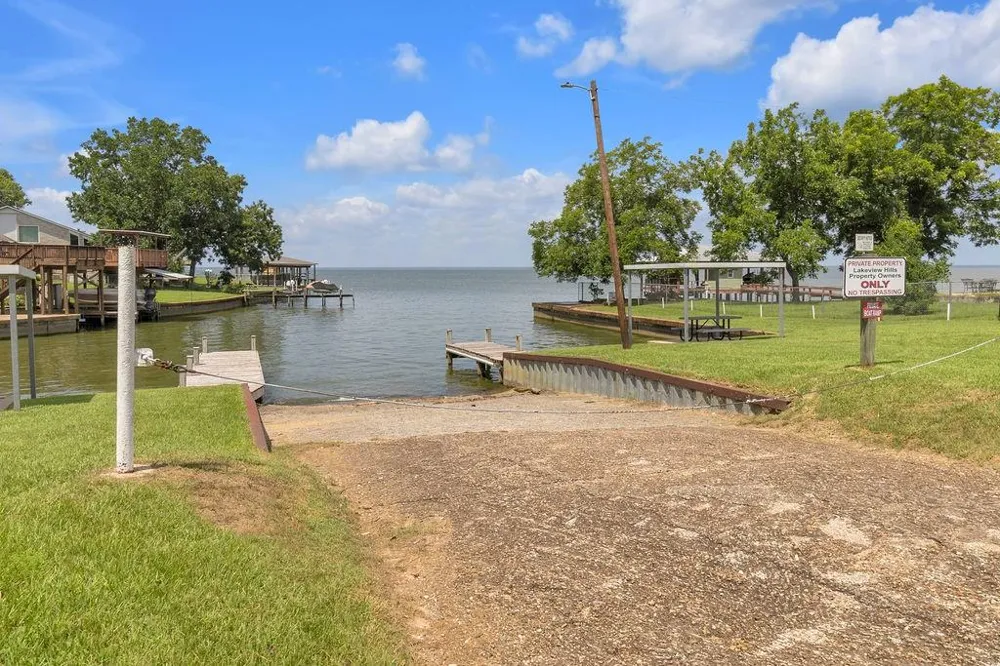 70 Valley Drive Coldspring, TX 77331