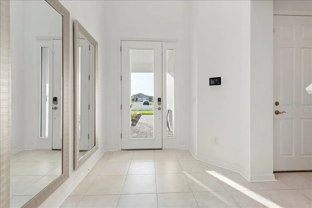 17703 SAVORY MIST CIRCLE Lakewood Ranch, FL 34211