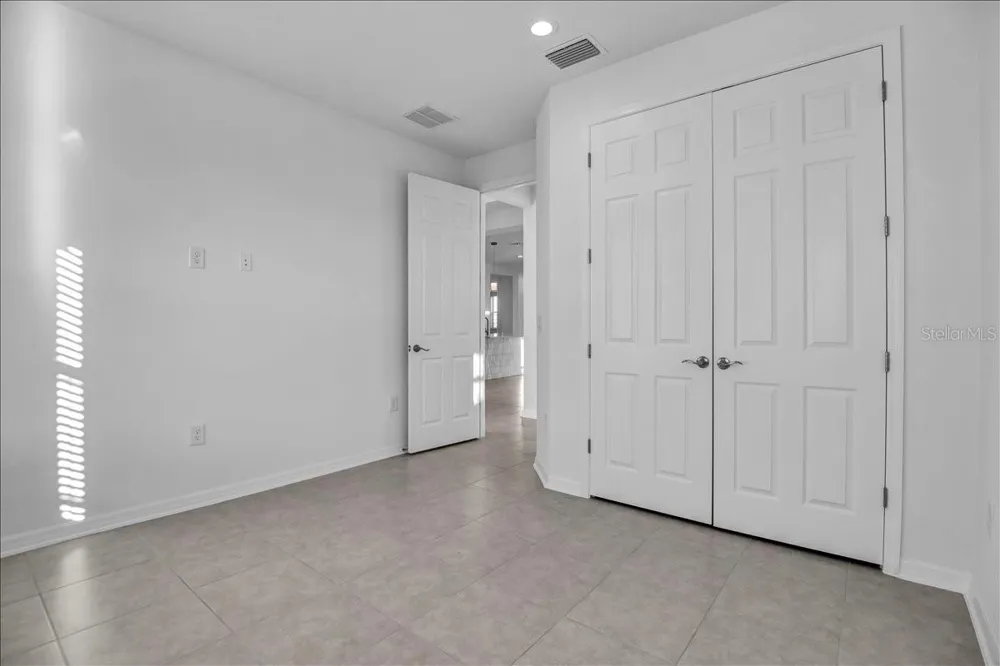17703 SAVORY MIST CIRCLE Lakewood Ranch, FL 34211