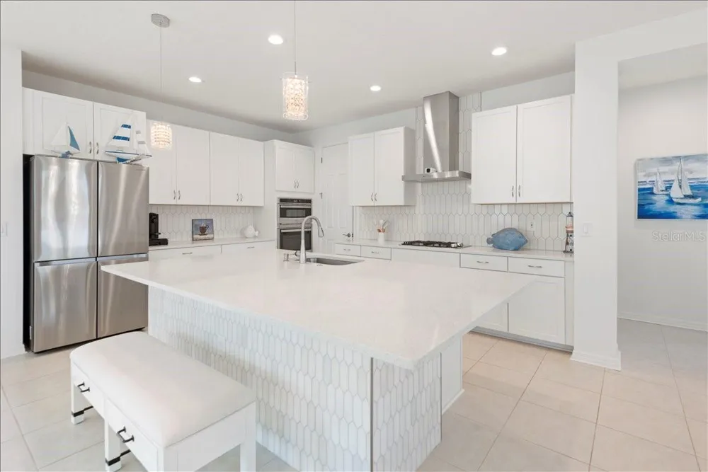 17703 SAVORY MIST CIRCLE Lakewood Ranch, FL 34211