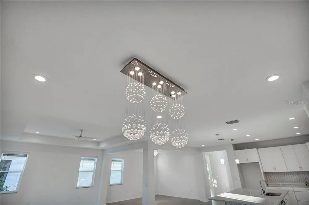 17703 SAVORY MIST CIRCLE Lakewood Ranch, FL 34211
