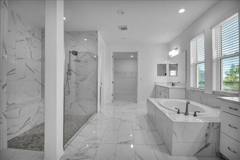 17703 SAVORY MIST CIRCLE Lakewood Ranch, FL 34211