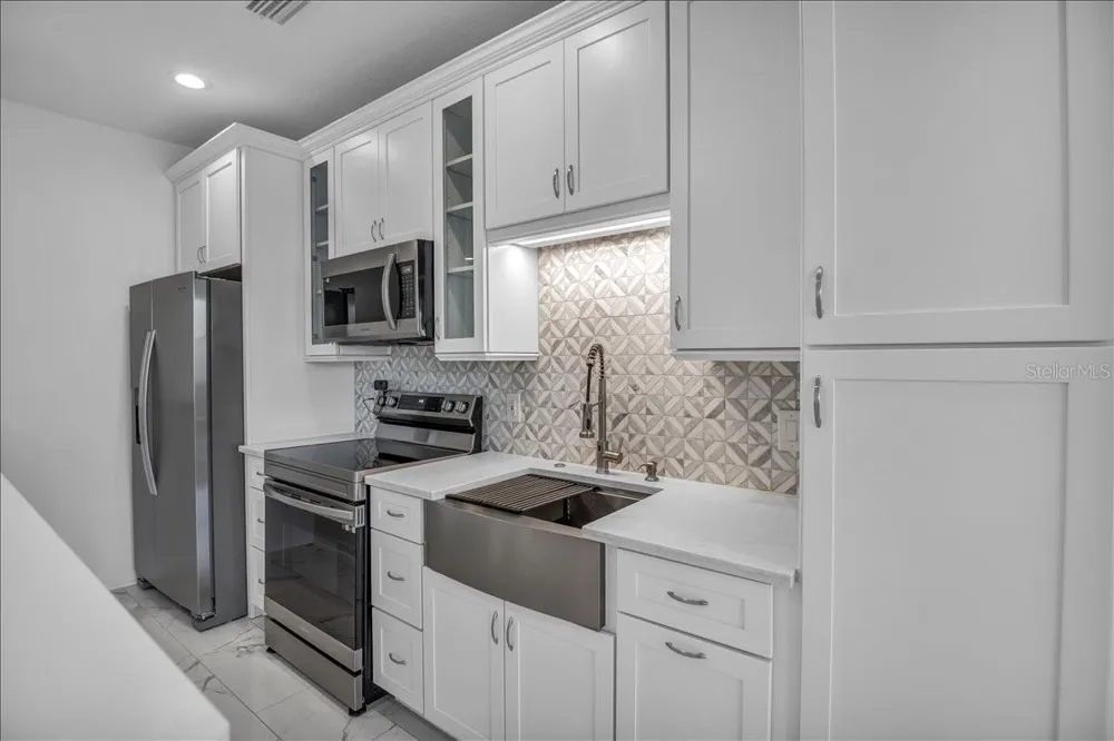 17703 SAVORY MIST CIRCLE Lakewood Ranch, FL 34211