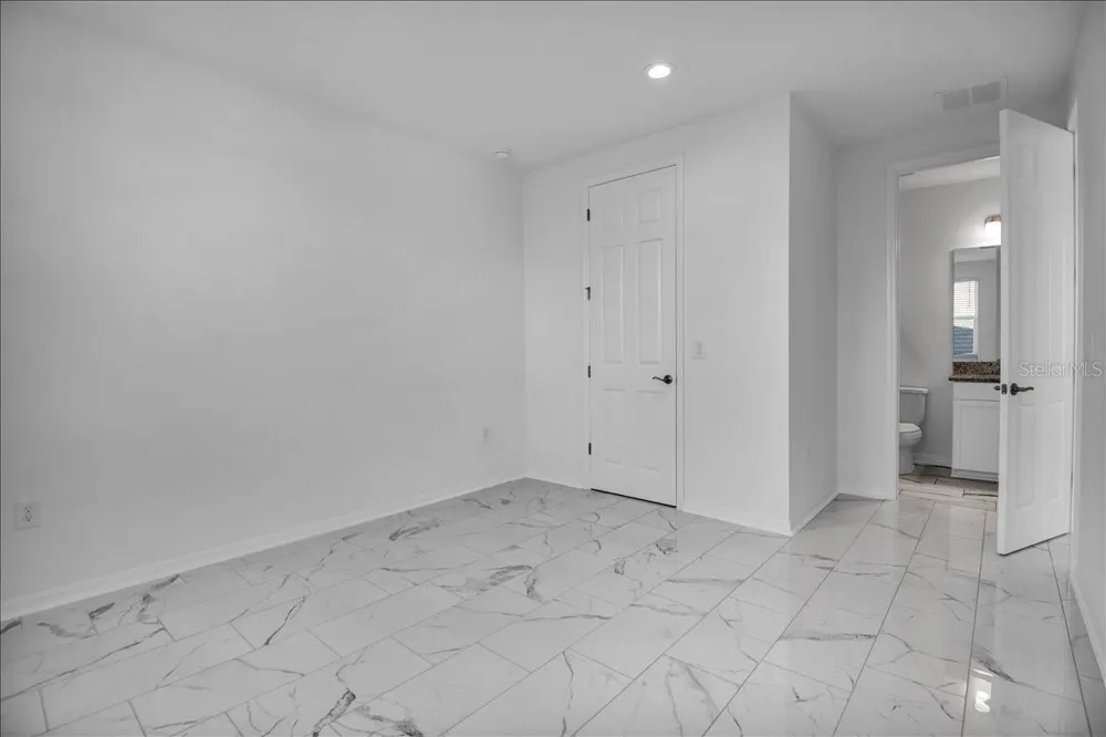 17703 SAVORY MIST CIRCLE Lakewood Ranch, FL 34211