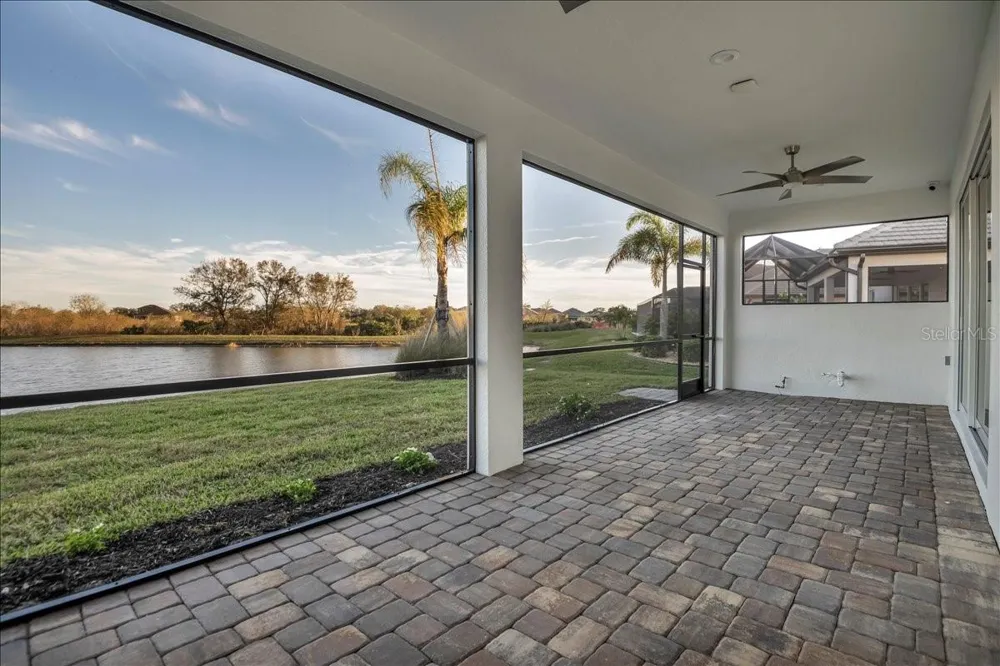 17703 SAVORY MIST CIRCLE Lakewood Ranch, FL 34211