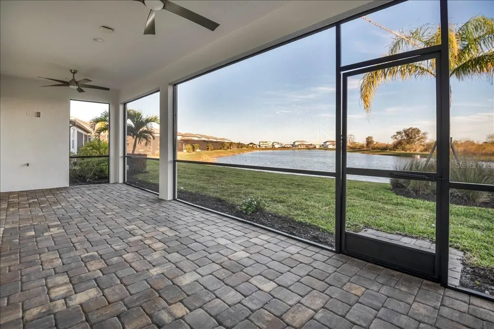 17703 SAVORY MIST CIRCLE Lakewood Ranch, FL 34211
