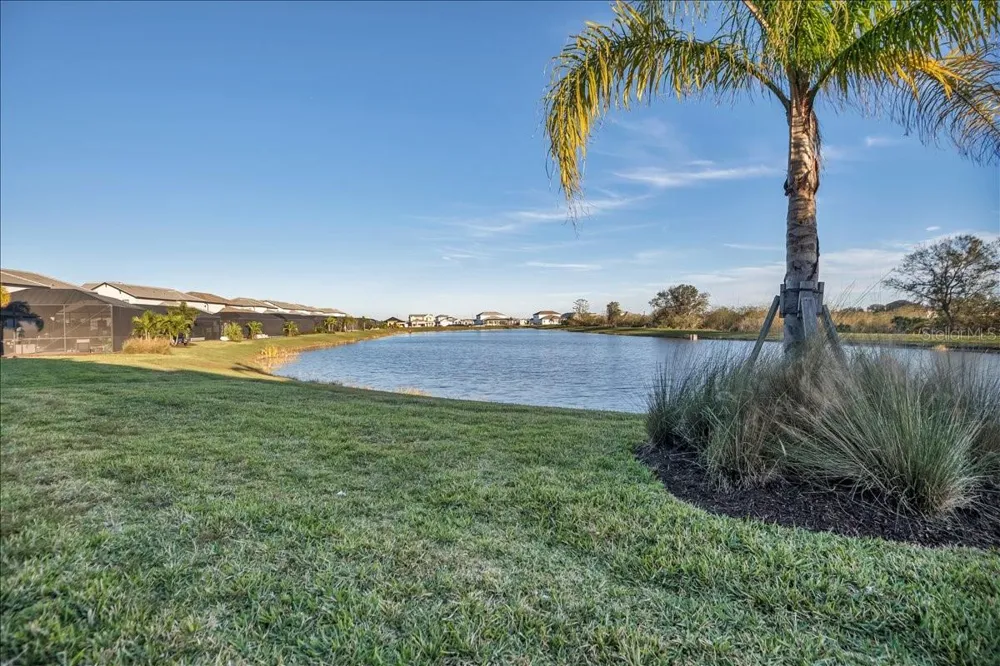 17703 SAVORY MIST CIRCLE Lakewood Ranch, FL 34211