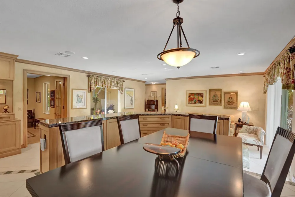 11 Tam O'shanter Lane Fort Lauderdale, FL 33308