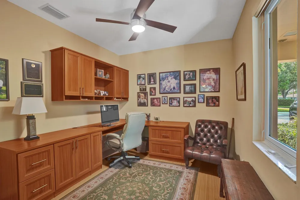 11 Tam O'shanter Lane Fort Lauderdale, FL 33308