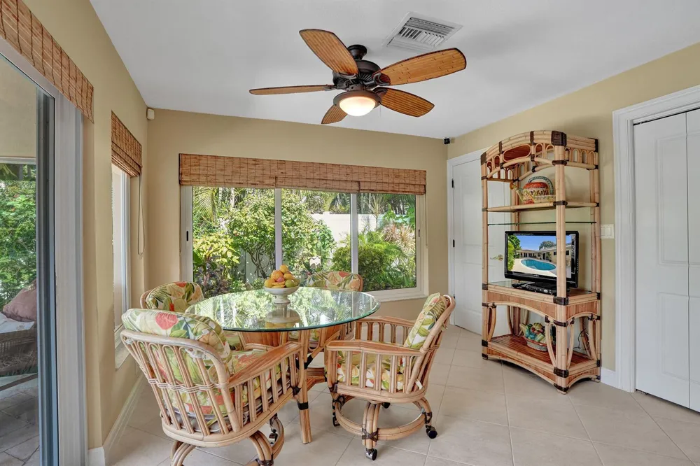 11 Tam O'shanter Lane Fort Lauderdale, FL 33308