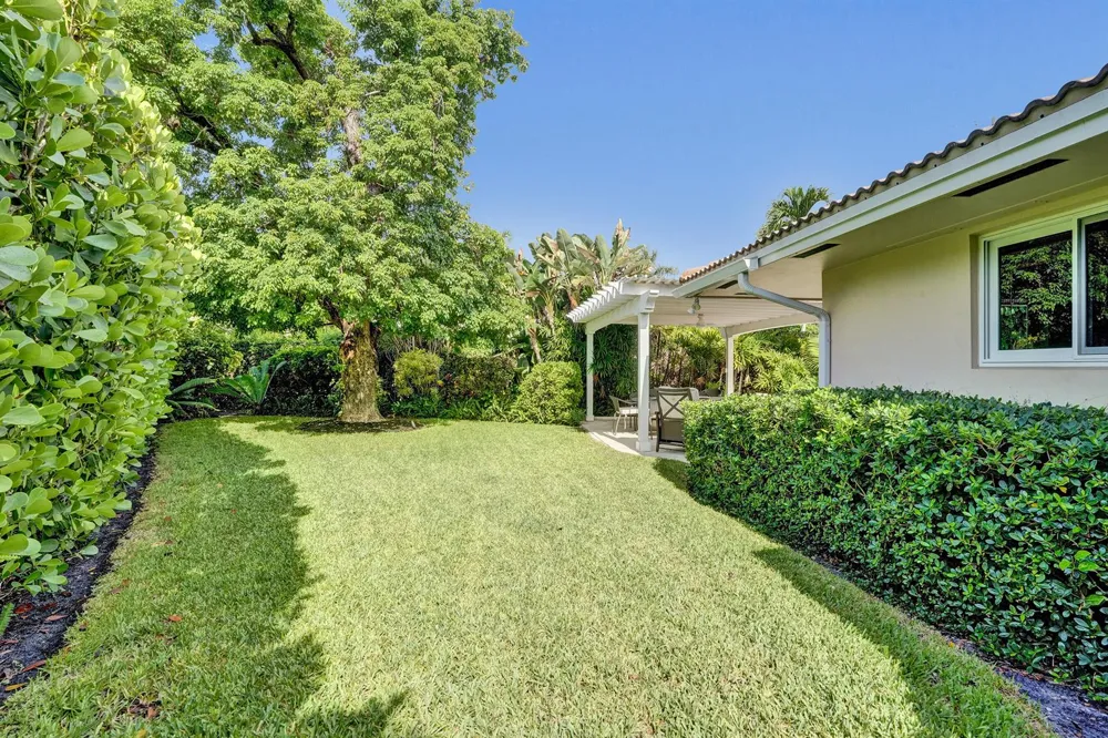 11 Tam O'shanter Lane Fort Lauderdale, FL 33308