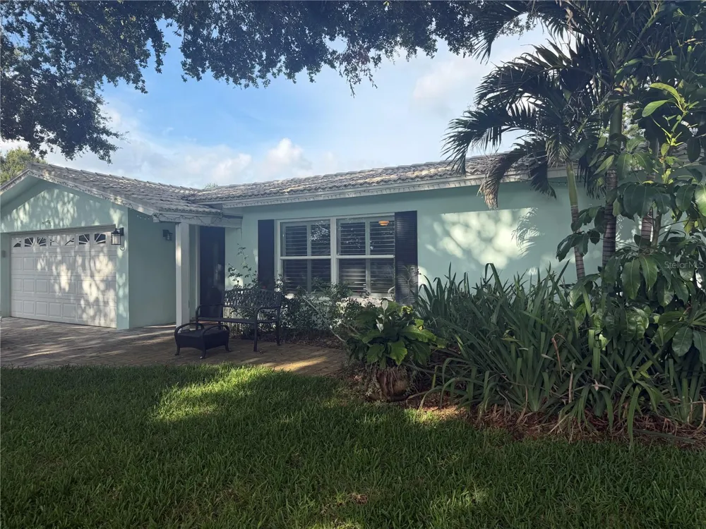 704 23RD STREET SW Largo, FL 33770