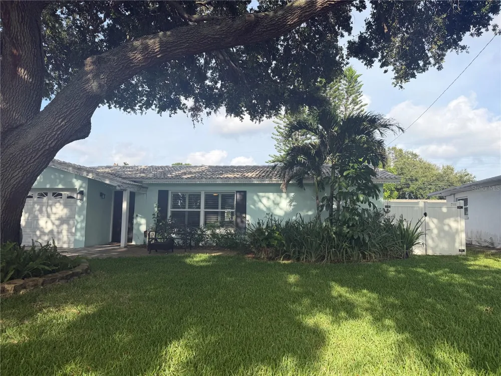 704 23RD STREET SW Largo, FL 33770