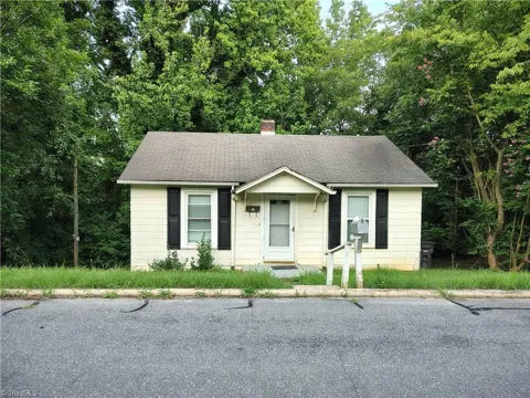 1001 Lane Street