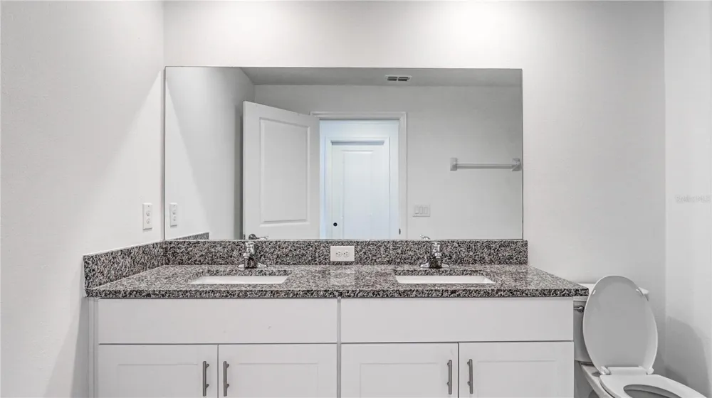 36427 GARDEN WALL WAY Zephyrhills, FL 33541