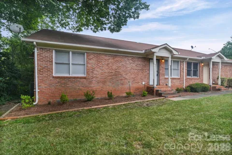 1110 Chandler Drive