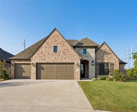 1734 W 115th Place