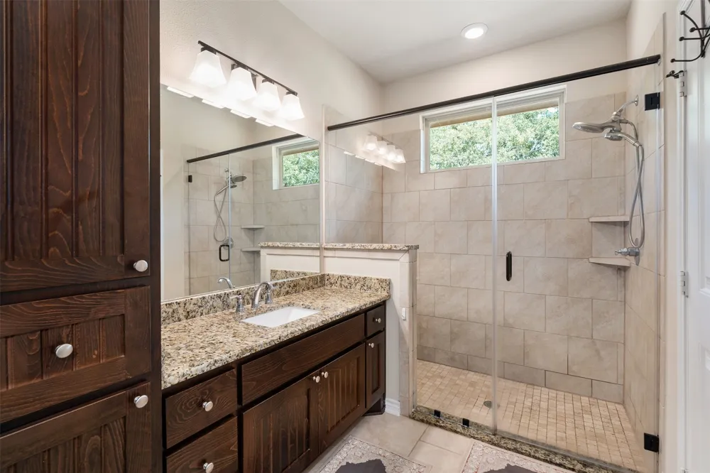 17930 Acre Lane Kemp, TX 75143