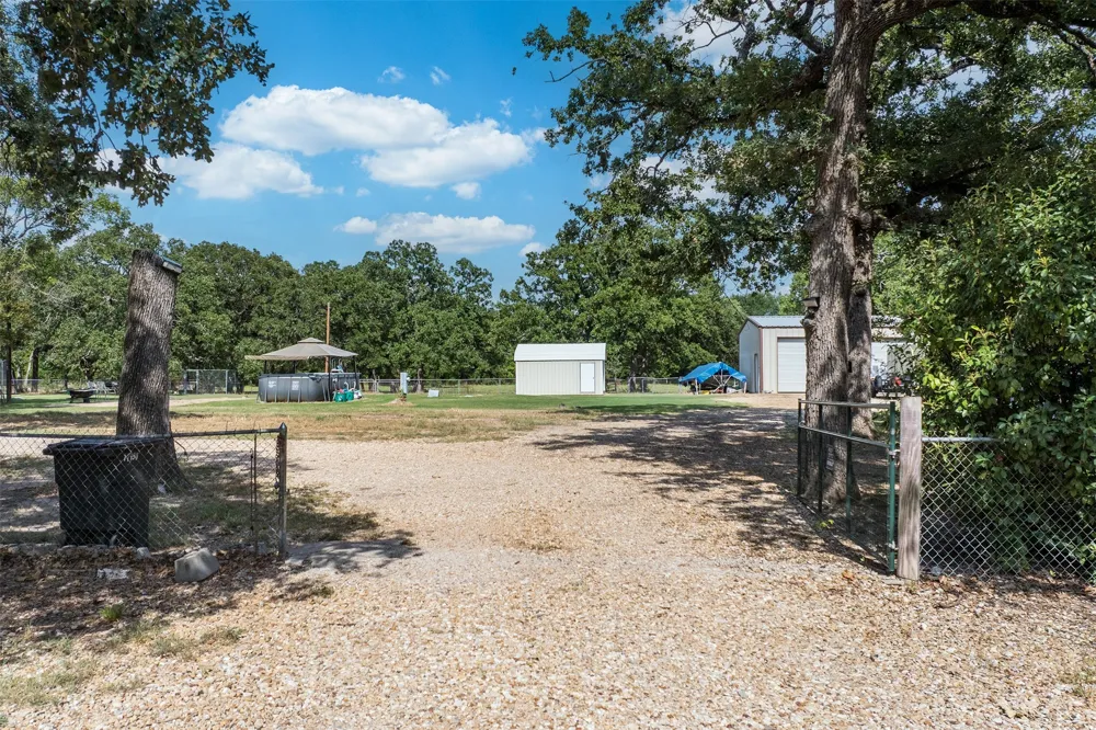 17930 Acre Lane Kemp, TX 75143