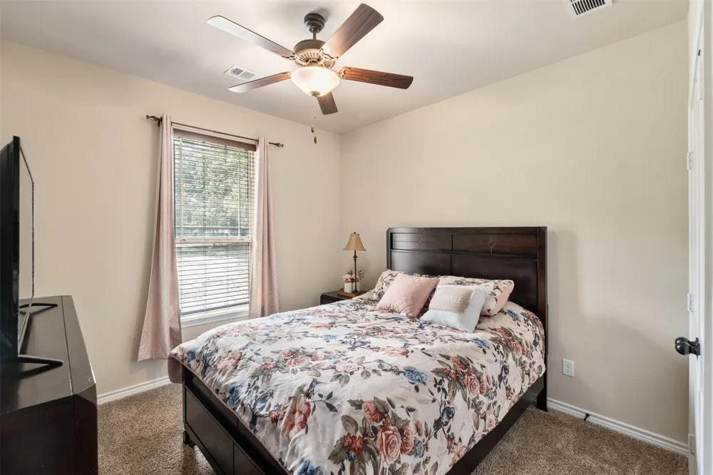 17930 Acre Lane Kemp, TX 75143