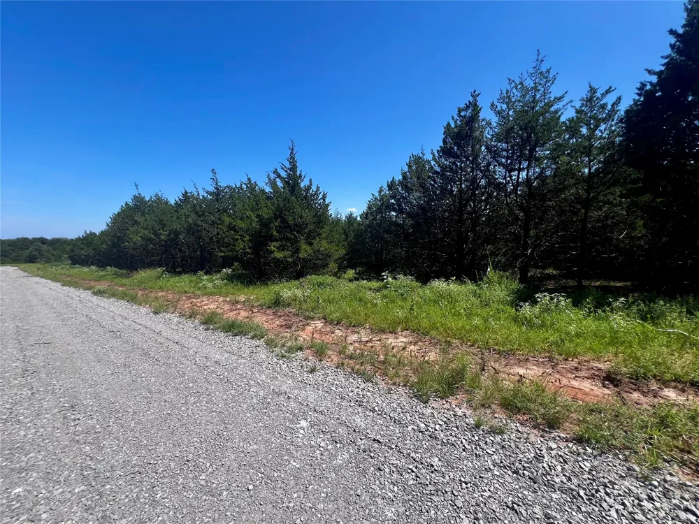 12 Anvil Way Agra, OK 74824